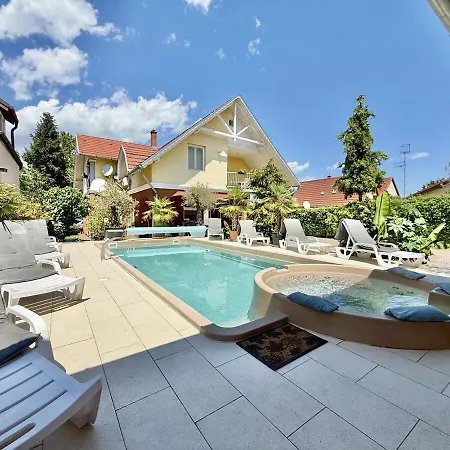 Apartament Lelle Udvar 6 Ac Free Parking Balatonlelle